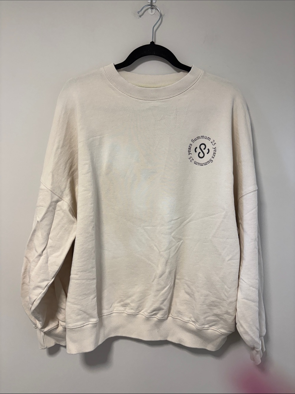 Summum Cream Crewneck Sweatshirt with large logo on back